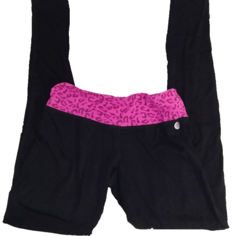 🟪 Girls athletic pink cheetah print leggings